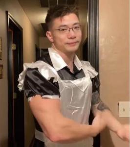 鹿叔看万象 头像