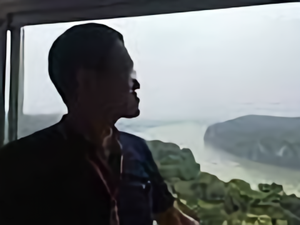 教授的快乐生活