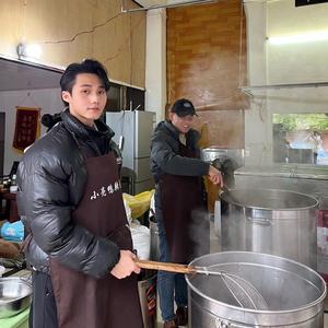 小亮鸭卤味技术可教头像