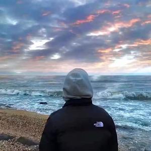 阿枭说传世 头像