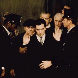 携橘踏明月 头像