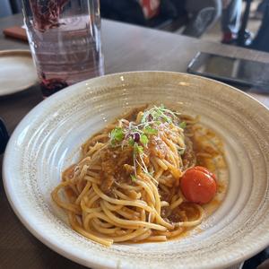 单纯奶茶爱分享 头像