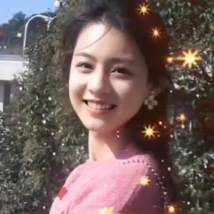踩我脚趾头了