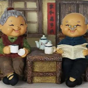 小团团说社会 头像