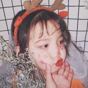 美少女小婷子 头像