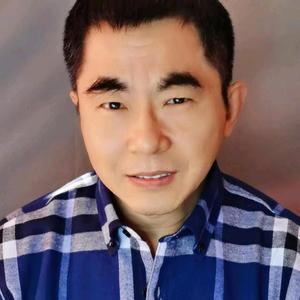 诚君健谈