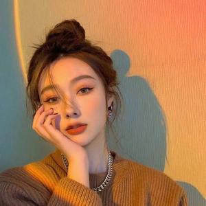 Aebeo聊港卡 头像