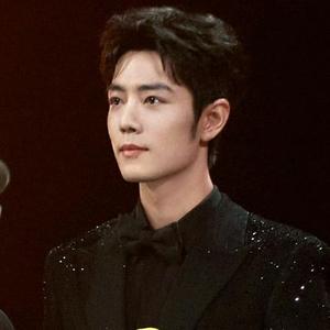 战战的坚果 头像