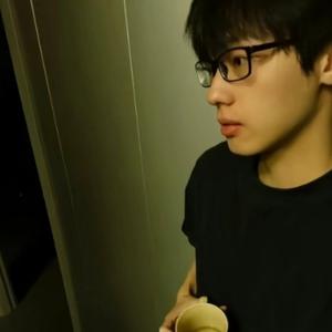 娱乐小八卦 头像