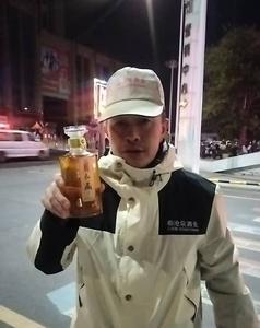 首屈一指的段虎头像