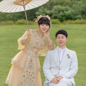 微笑，掩饰 头像