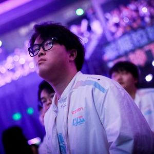 课代表小江