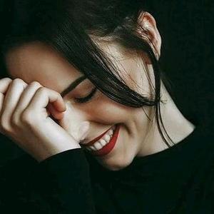 优雅卡梅尔6J6 头像