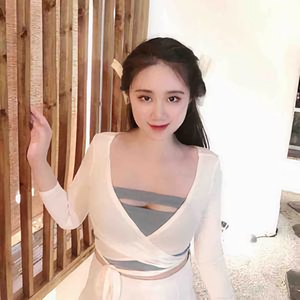 超奶小白鼠 头像