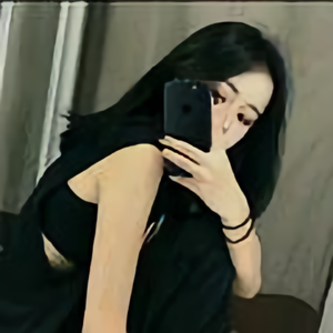 江南小裁女 头像