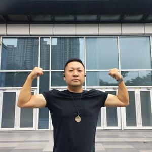 魔术师阿昆 头像