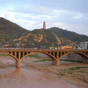 黄原大桥 头像
