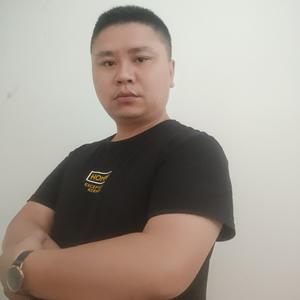 辉哥教你说川普 头像