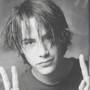 小铭的笔筒 头像