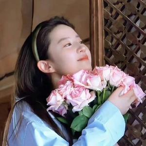 小张爱逛吃xz 头像