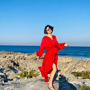 爱美俏婆婆悠悠 头像