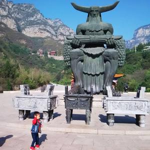 游戏解说员凡哲 头像