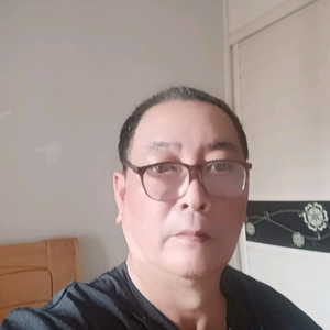 邹家人首播 头像