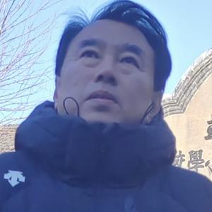 莫思闻章武仁 头像
