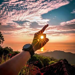 那一丝丶微笑 头像