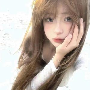 𝑃𝑒𝑎𝑟 头像