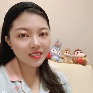 是小小小莉吖 头像