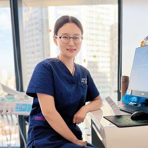 同济口腔李琼 头像