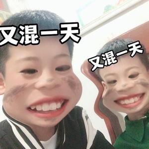 一凡不烦人1D1n头像