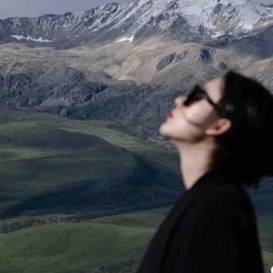 端庄优雅香瓜Ei 头像