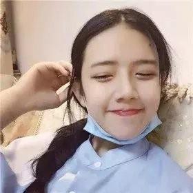 露露的游戏工坊 头像