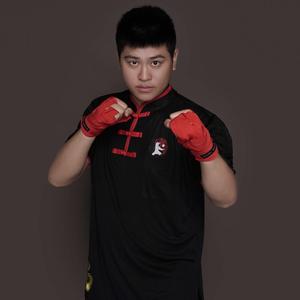 征武搏击何教练 头像