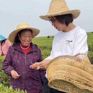 瑛派儿黄妈妈头像