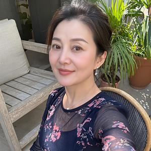 白芷o 头像