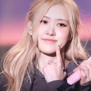 一号韩娱安利站 头像