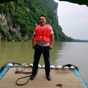 社会杂谈小草 头像