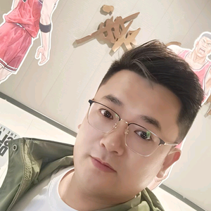 松间拾月白 头像