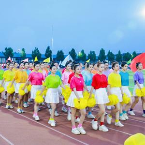 高校18岁 头像