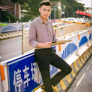 跟西蒙说英语 头像