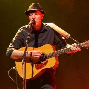 自学吉他的罗兰 头像