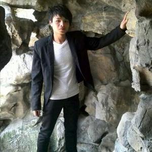 才思敏捷的酷酷的狗 头像