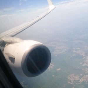 张硕老师的同学 头像