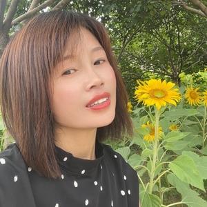 玥姐记录生活 头像