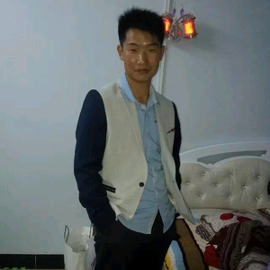 扛楼搬运水泥沙子