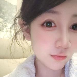 烟火年年relax 头像