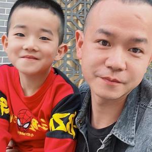 小安的心里话簿 头像